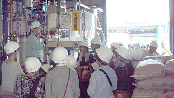BIODIESEL OKAYAMA Cooperates in Environmental Event and Hosts Plant Tour