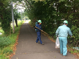 花岡川クリーンアップ・周辺地域清掃活動